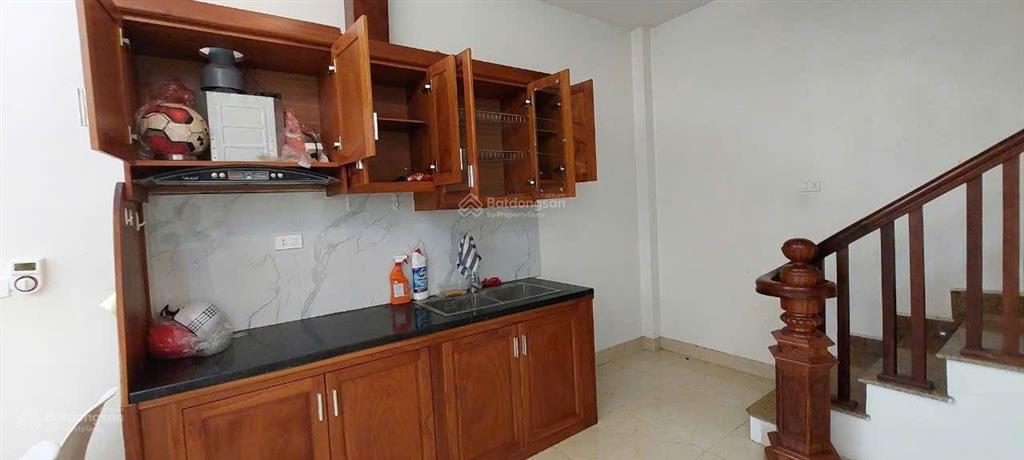 Mặt phố bồ đề  nhà 5 tầng * 46m2  full đồ