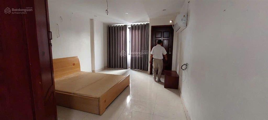Mặt phố bồ đề  nhà 5 tầng * 46m2  full đồ