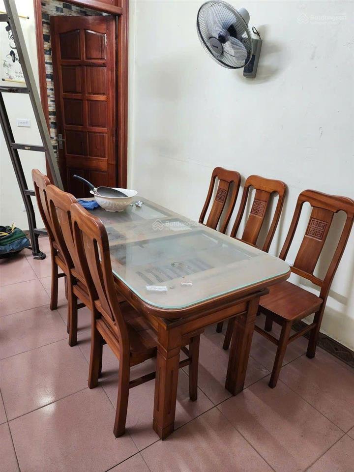 Ngay big c  nguyên căn 10tr  52m2, 4 tầng