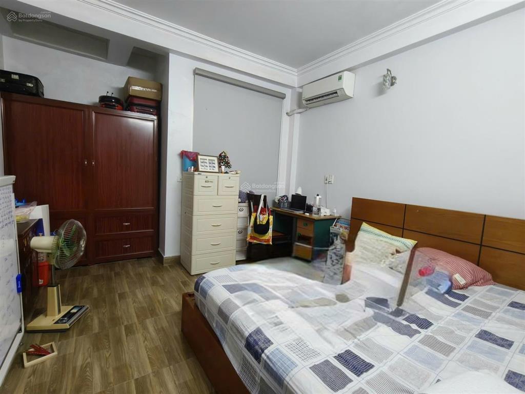 Gia thụy  nguyên căn 48m2 xây 3 tầng  full đồ  9tr