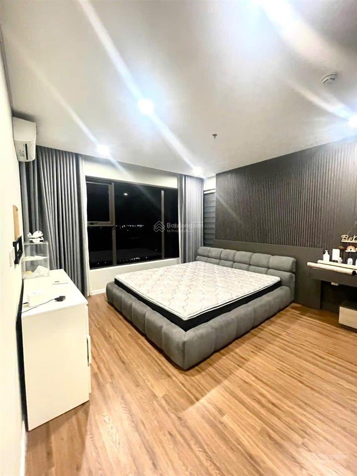 Bình minh garden  căn 106m2  full đồ  13tr