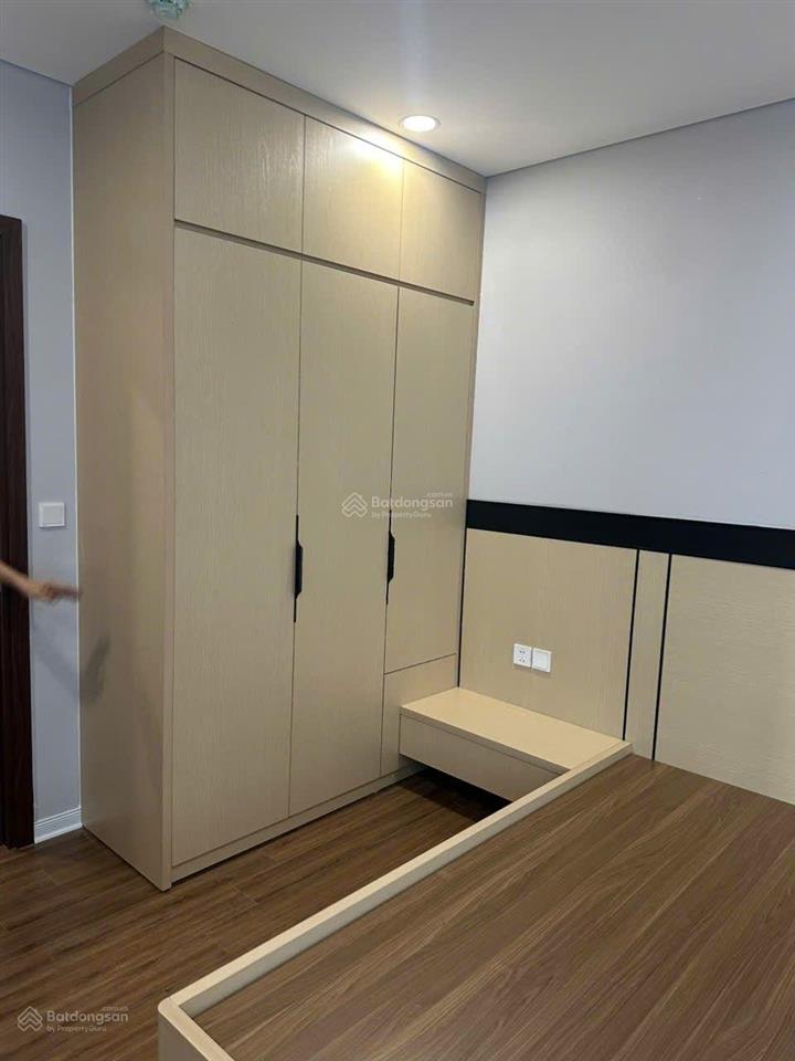 Bình minh garden  căn 75m2, 2 ngủ  full đồ