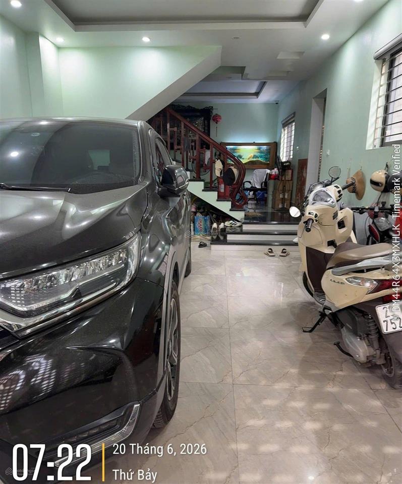 Phố trạm  nguyên căn 60m2 xây 5 tầng  full đồ  gara
