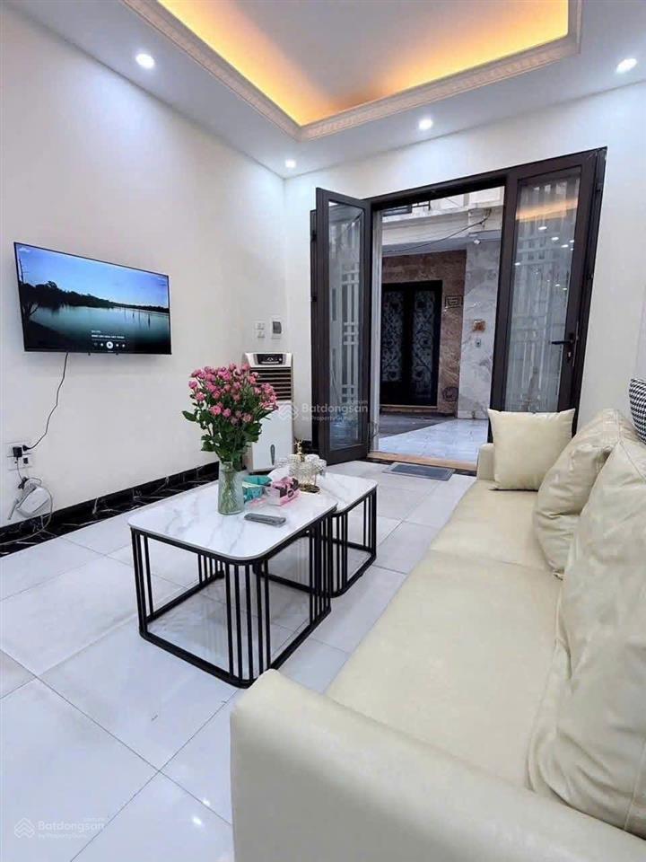 Ngọc thụy  nguyên căn 4 ngủ  ô tô  full đồ