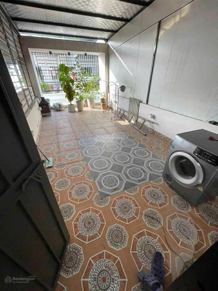 Nguyễn sơn  nguyên căn 5 tầng  50m2  full đồ  gara