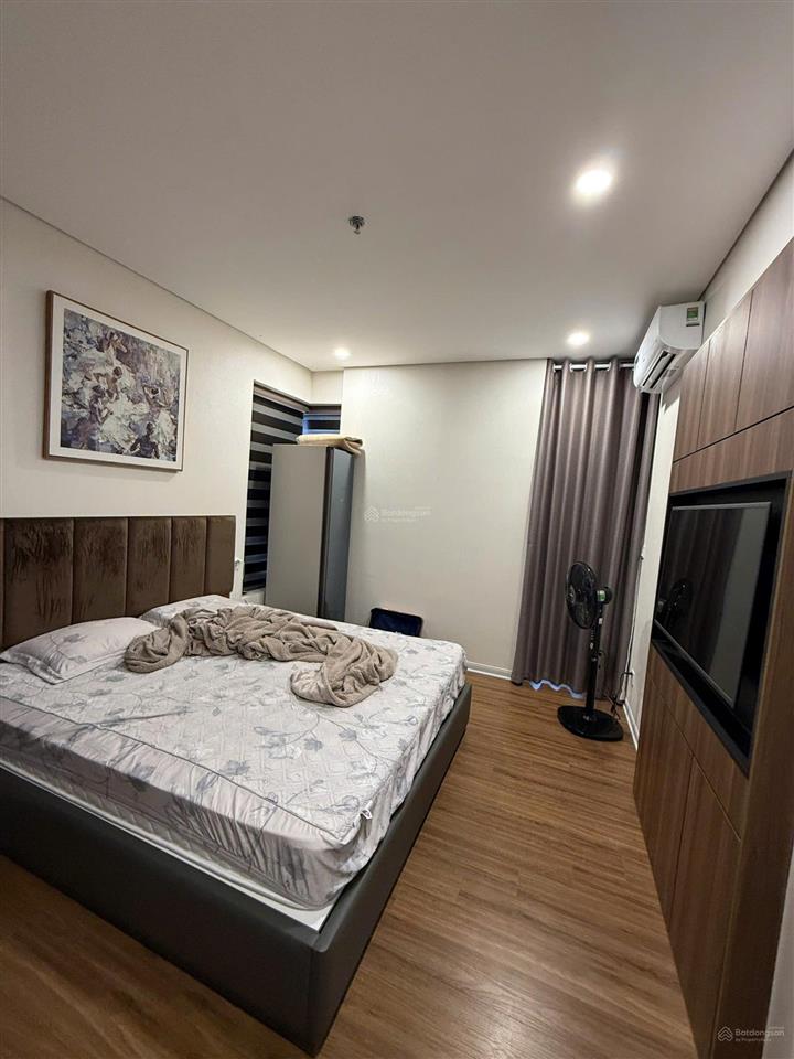 Bình minh garden, đức giang  căn 105m2  full đồ  14tr