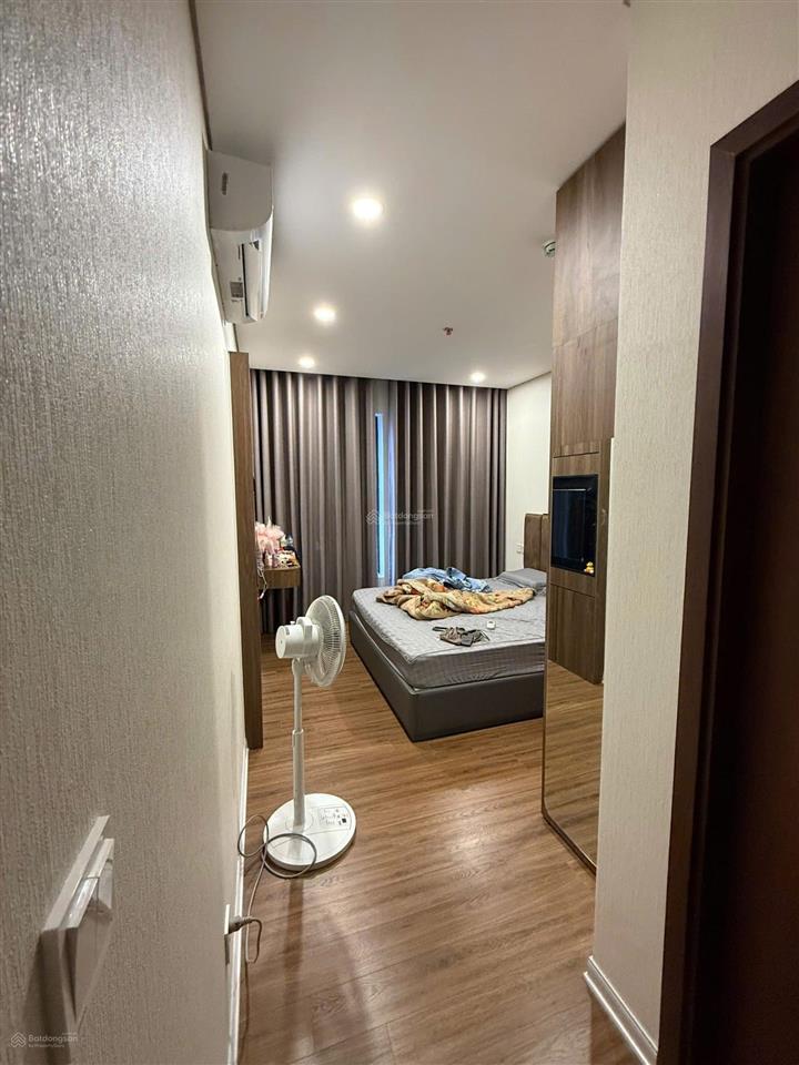 Bình minh garden, đức giang  căn 105m2  full đồ  14tr