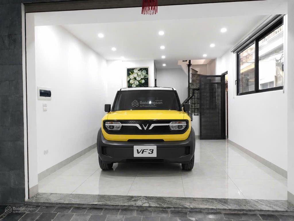 Nguyễn sơn  nguyên căn mới đẹp  full đồ  40m2  6 tầng, thang máy