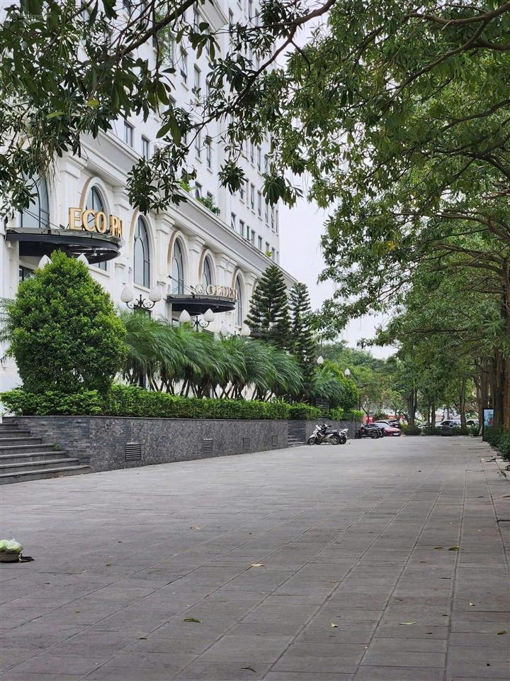 Eco city việt hưng  căn 73m2  2 ngủ  full đồ