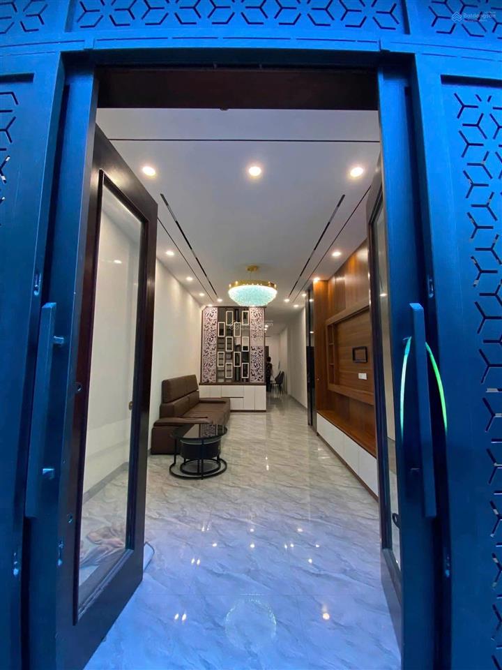 Vũ xuân thiều  nguyên căn 50m2  4 tầng  4 ngủ  full đồ  10tr/th