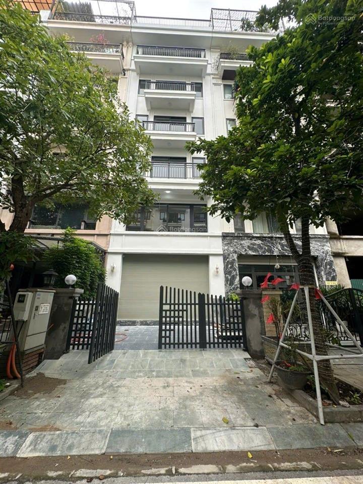 Liền kề lâm hạ  80m2  6 tầng, thang máy  vp, cty.