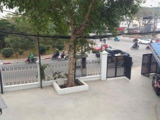 Bồ đề  cho thuê mbvp, cty, showroom  550m2