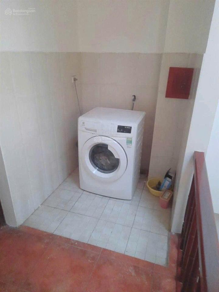 Tư đình  nguyên căn  4 ngủ  full đồ  ô tô  12tr