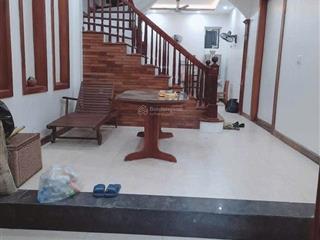 Tư đình  nguyên căn  4 ngủ  full đồ  ô tô  12tr