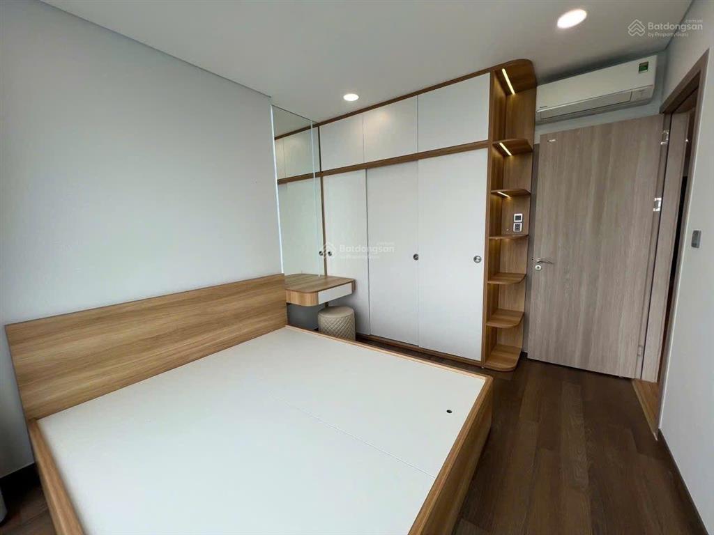 Khai sơn  căn 77m2  2 ngủ, full đồ  12tr