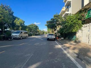 Vũ đức thận, big c  nguyên căn phân lô  ô tô tránh