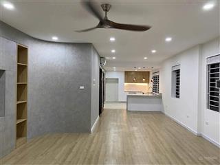 Mặt phố phúc lợi  nguyên căn 86m2  6 tầng, thang máy  cty, vp