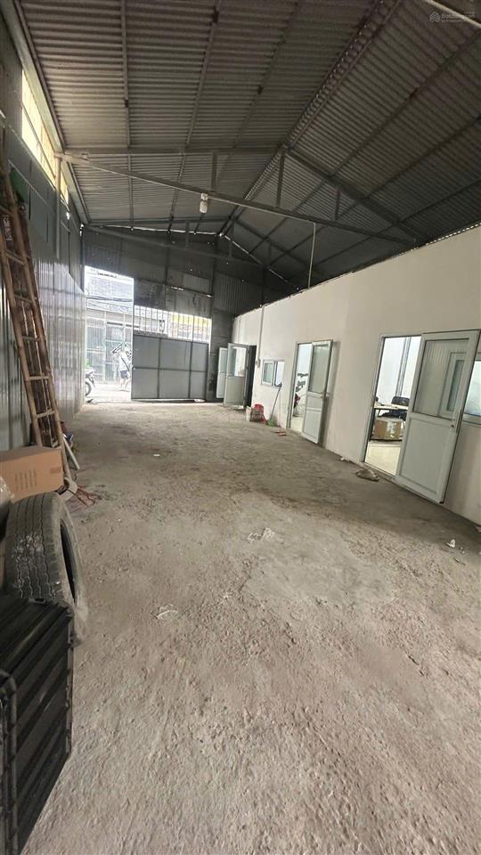 Đức giang  kho 210m2  chỉ 12,5tr