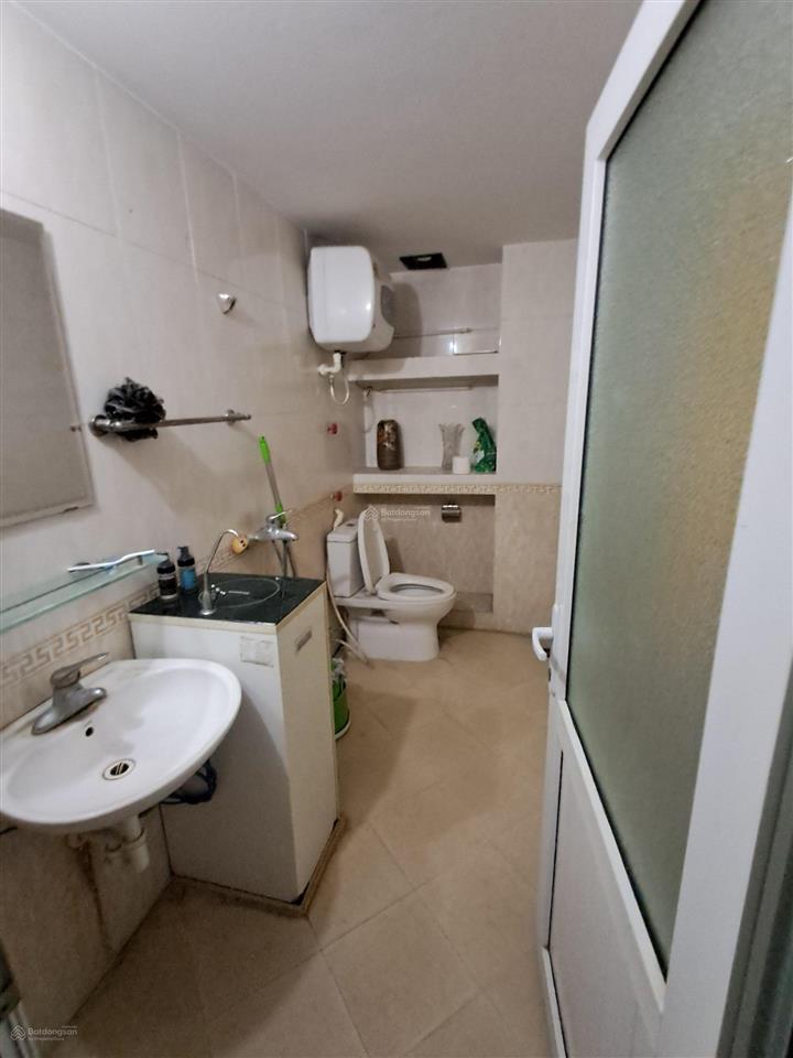 Khu 918  nguyên căn 55m2  5 tầng  ở, vp  ô tô tránh