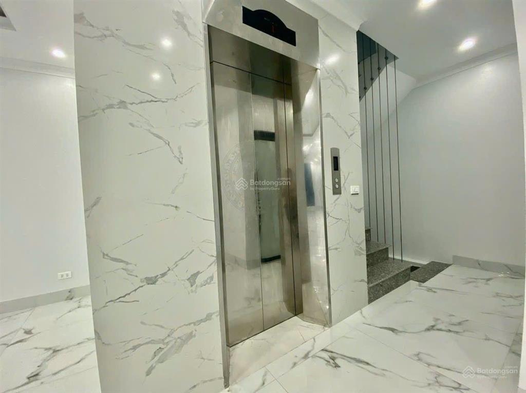 Mp bát khối  cho thuê mb văn phòng  3 tầng * 80m2  chỉ 18tr