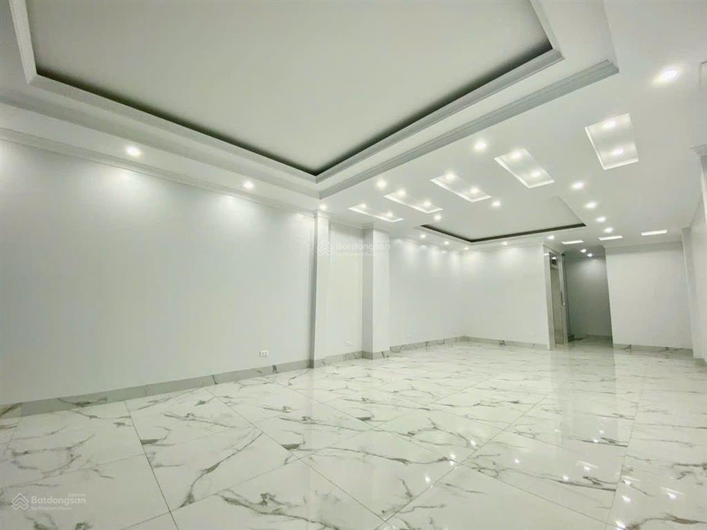Mp bát khối  cho thuê mb văn phòng  3 tầng * 80m2  chỉ 18tr