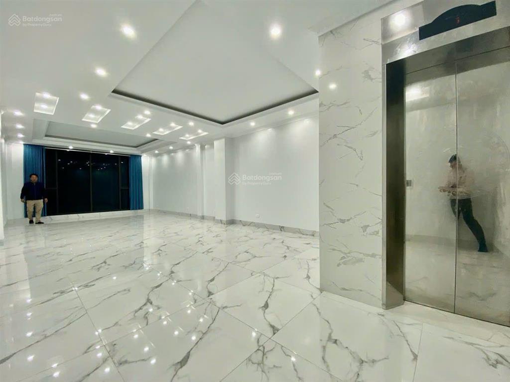 Mp bát khối  cho thuê mb văn phòng  3 tầng * 80m2  chỉ 18tr