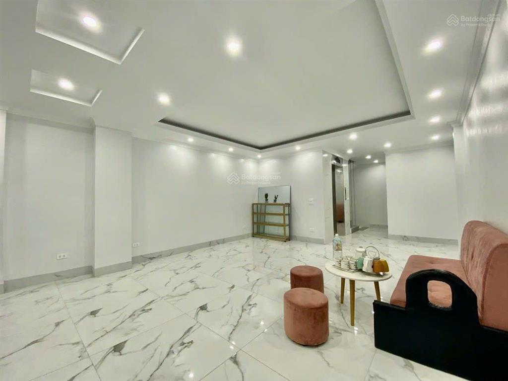 Mp bát khối  cho thuê mb văn phòng  3 tầng * 80m2  chỉ 18tr