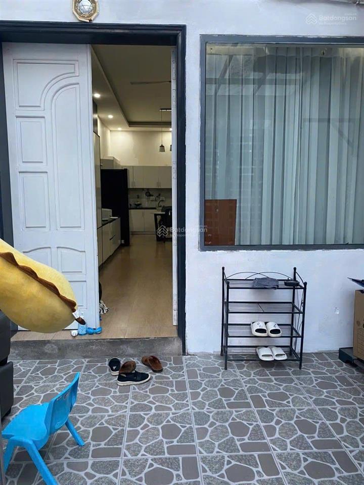 Vũ xuân thiều  nhà 50m2  2 tầng  full đồ  ô tô  9,5tr