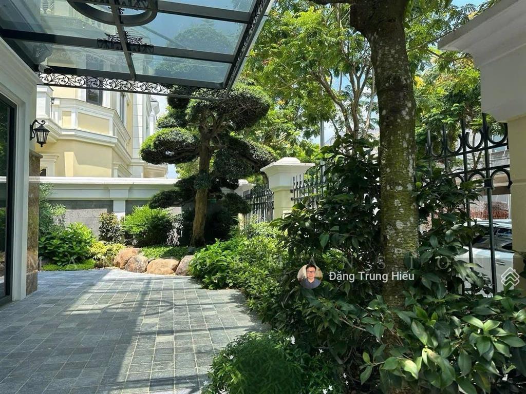 Căn tốt nhất kđt an lạc  biệt thự sl có hầm  133m2  mặt tiền ~8m  giá chỉ 30 tỷ tầm giá có 1