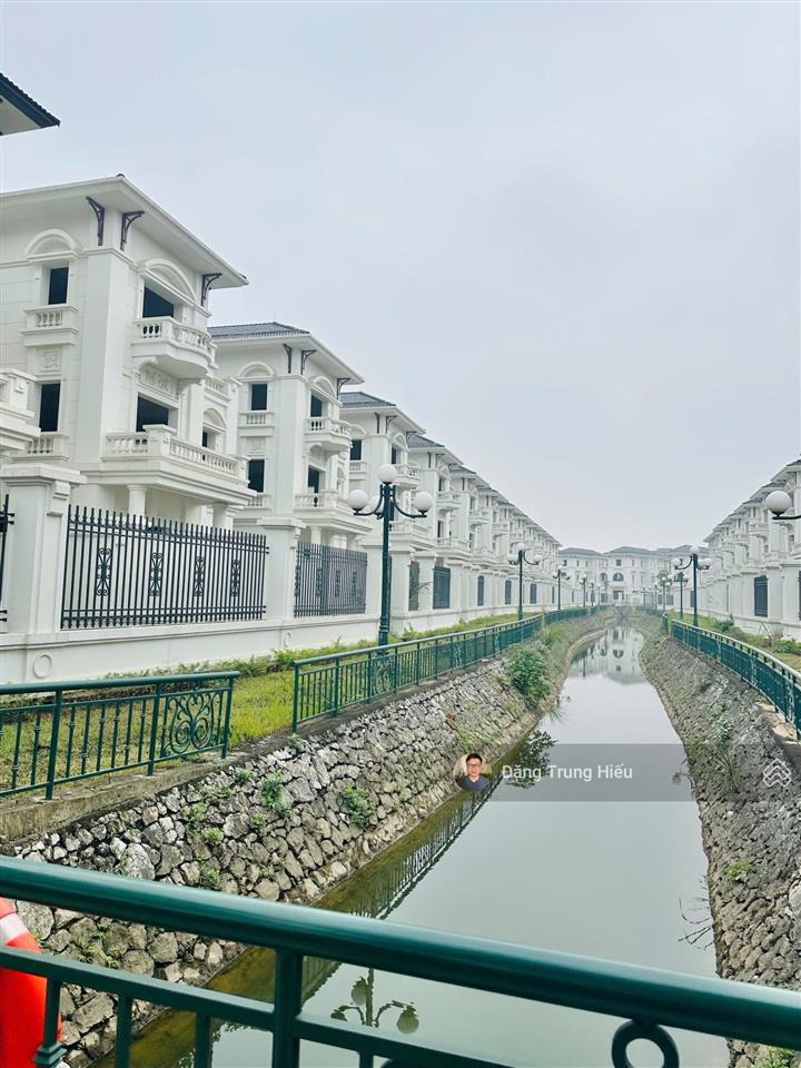 Bt vườn cam giá tốt khu  335m  mặt tiền 12m khu compound xịn đường 20m  view kênh cảnh quan