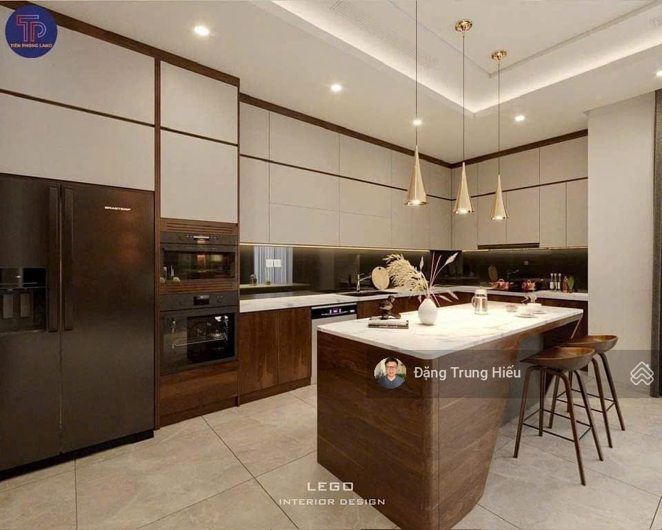 Bán nhà vườn vista lago cực đẹp,ở ngay  210m2 x 4 tầng  mặt tiền 7.5m  gần hồ 18ha ở cực sướng