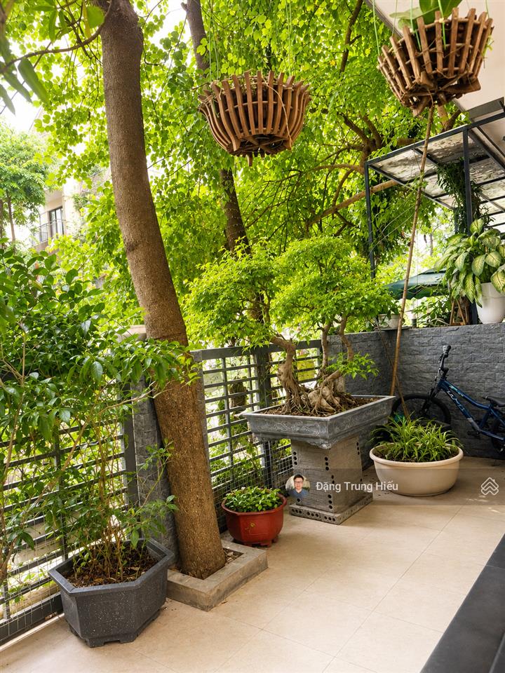 Biệt thự vinhomes thăng long  giá đáy toàn khu  gần hồ  26.8 tỷ bao hết