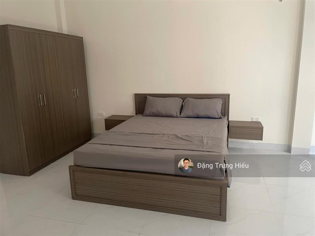 Chính chủ cho thuê nhà riêng tại ngõ 35 đặng thai mai  view hồ tây giá hợp lý