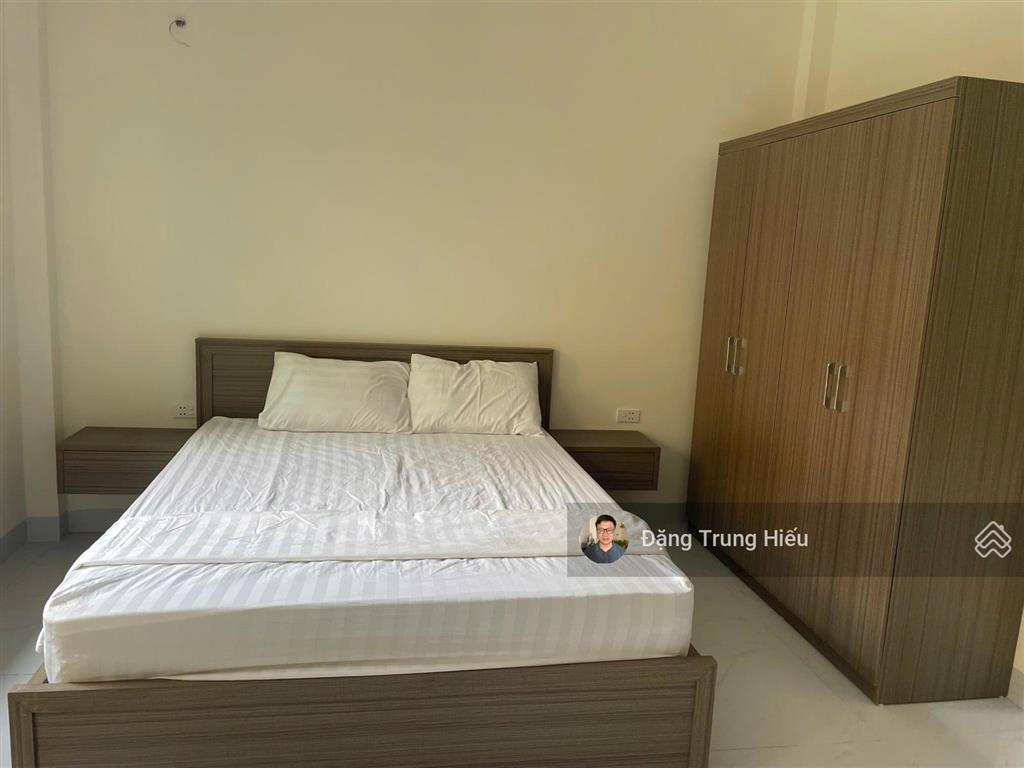 Chính chủ cho thuê nhà riêng tại ngõ 35 đặng thai mai  view hồ tây giá hợp lý