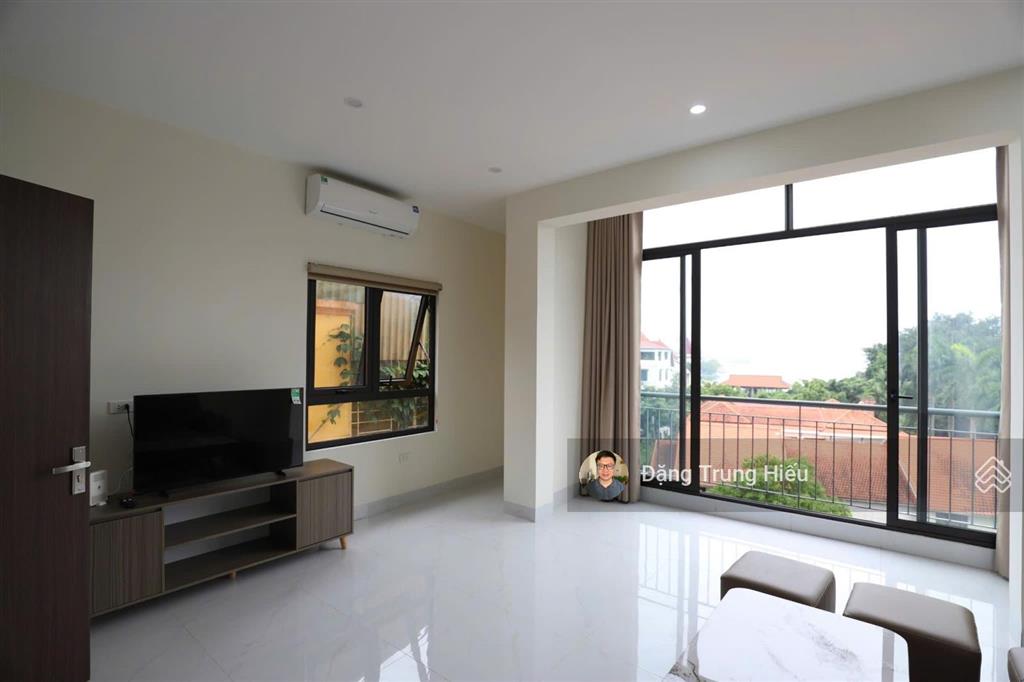 Chính chủ cho thuê nhà riêng tại ngõ 35 đặng thai mai  view hồ tây giá hợp lý