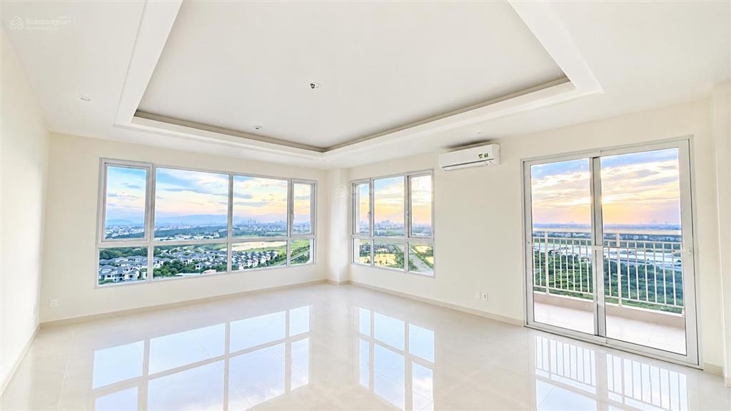 Hàng hiếm đầu tư  ch 150m2  3n3wc  view đẹp  tầng trung  chỉ 8,5 tỷ bao giá thị trường