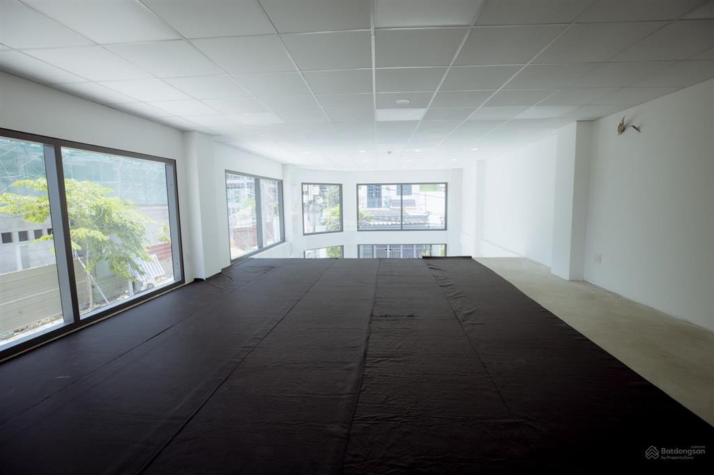 Cho thuê vp căn góc siêu phẩm 700m2 sàn | hoàn thiện cơ bản mới 100% | khu công viên thuận kiều q12