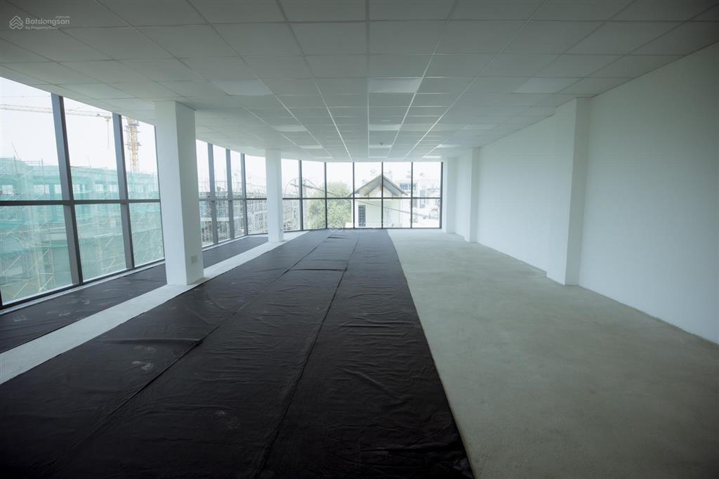 Cho thuê vp căn góc siêu phẩm 700m2 sàn | hoàn thiện cơ bản mới 100% | khu công viên thuận kiều q12