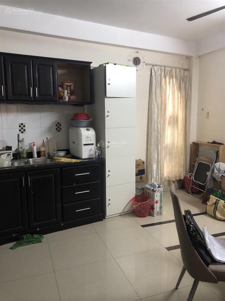Nhà 4 tầng lý tự trọng lề 2m, phía sau có mặt kiệt ô tô 3,5m diện tích 81m2 x 4 tầng