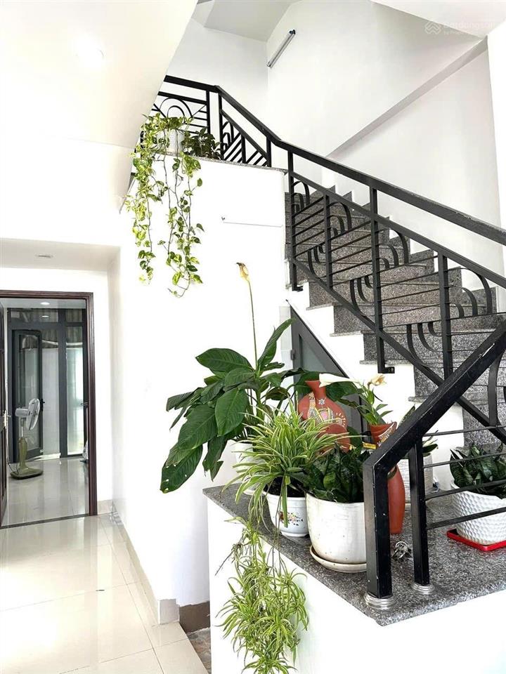 Chào bán căn hộ 3 tầng 1 tum kiệt an thượng 14.
88m2. ngang 6,4 m gia 13,5 tỷ