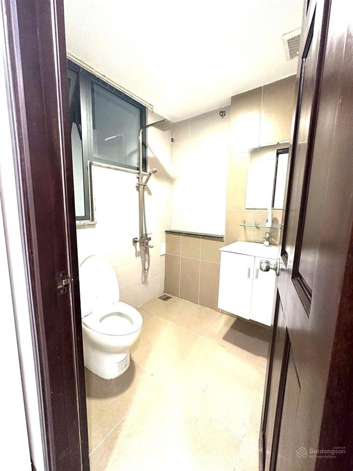 Chào bán căn hộ 3 tầng 1 tum kiệt an thượng 14.
88m2. ngang 6,4 m gia 13,5 tỷ