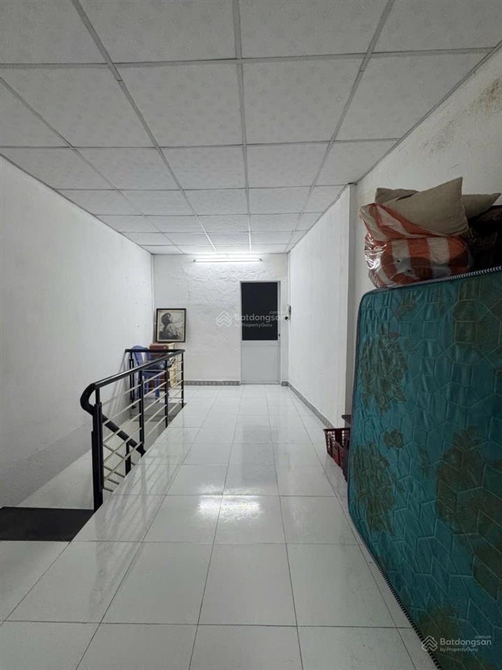 Gấp! nhà 2 tầng, hoàng diệu, đất 45m2, giá 2,x tỷ.
 nhà đầy đủ công năng phù hợp gia đình nhỏ