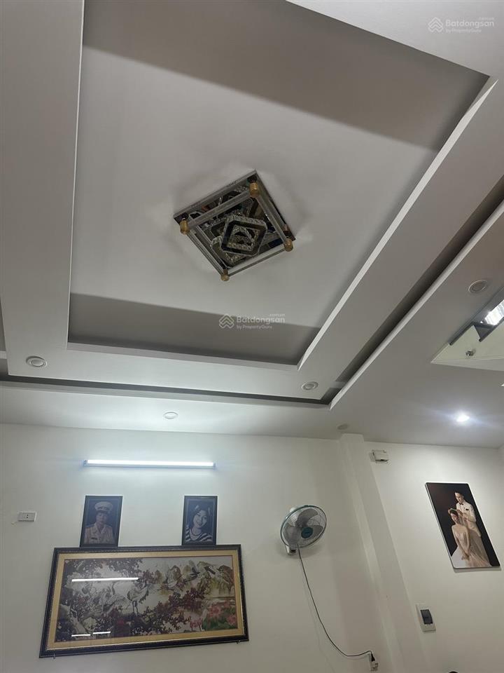 Bán nhà 2 tầng núi thành, 102m2, mê đổ kiên cố nhà mới sạch đẹp vào ở luôn.
7,9 tỷ