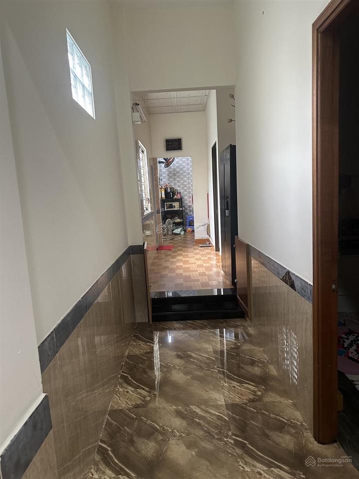 Bán nhà 2 tầng núi thành, 102m2, mê đổ kiên cố nhà mới sạch đẹp vào ở luôn.
7,9 tỷ