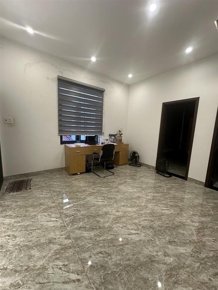 Bán nhà biệt thự sân vườn đường bình an 7  hoà cường  diện tích 122m2 mt 8,1m. giá 9,x tỷ
