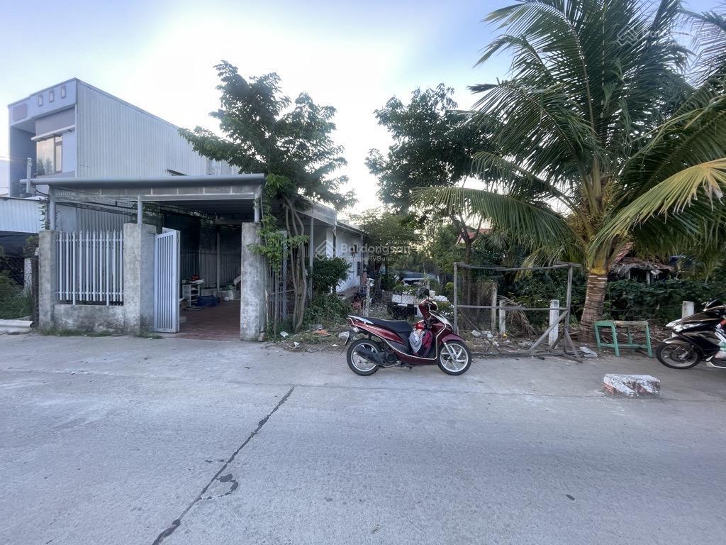 Lô đất kiệt ô tô bê tông 7m ngay sát trục chính đường trần hưng đạo điện ngọc. dt 190m2 giá chỉ 3,x
