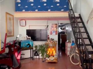 Oto đỗ ngày đêm tôn đức thắng, 41m², sát đường chính, đối diện bến xe.
cách đường chính 20m