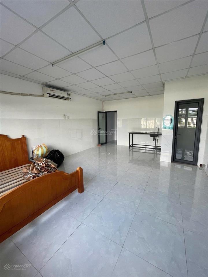 Kiệt ô tô trưng nữ vương, dt 91m2 x 2 tầng, dòng tiền 25 triệu/tháng. 6,1 tỷ  hiện trạng 2 tầng