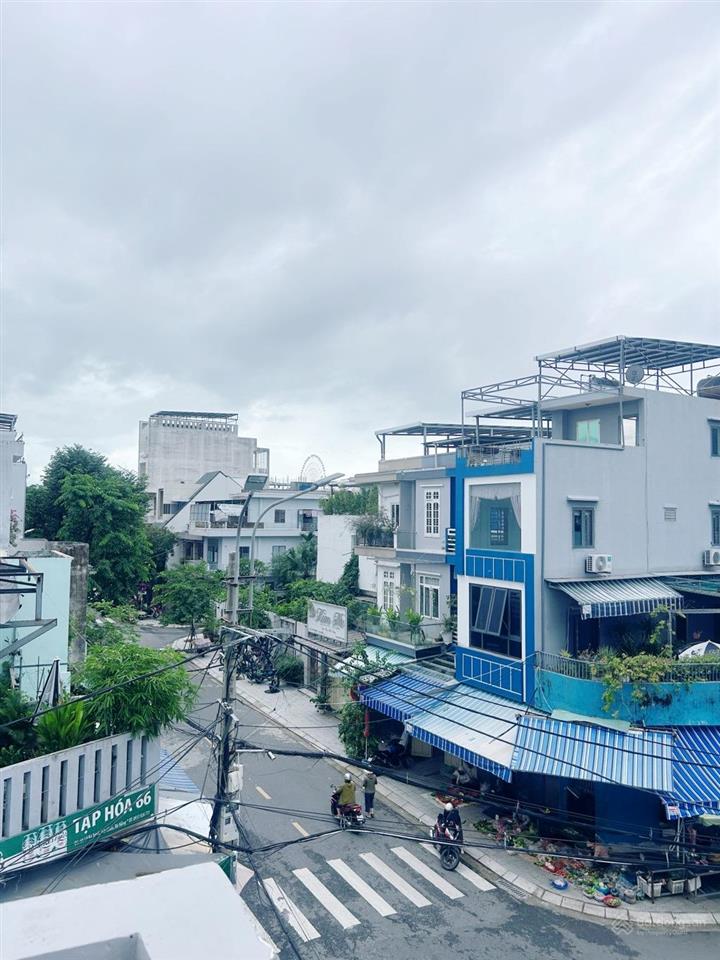 Bán nhà góc 3 mặt tiền 153m2, siêu đẹp mai dị  lê bá trinh  đốc ngữ, hòa cường bắc giá 2x tỷ.