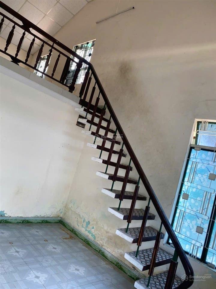 Điện biên phủ, căn góc 65m2 ngang 6,1 m. kiệt 3m sát đường chính. 2.x tỷ  nhà hơi cũ nhưng cực